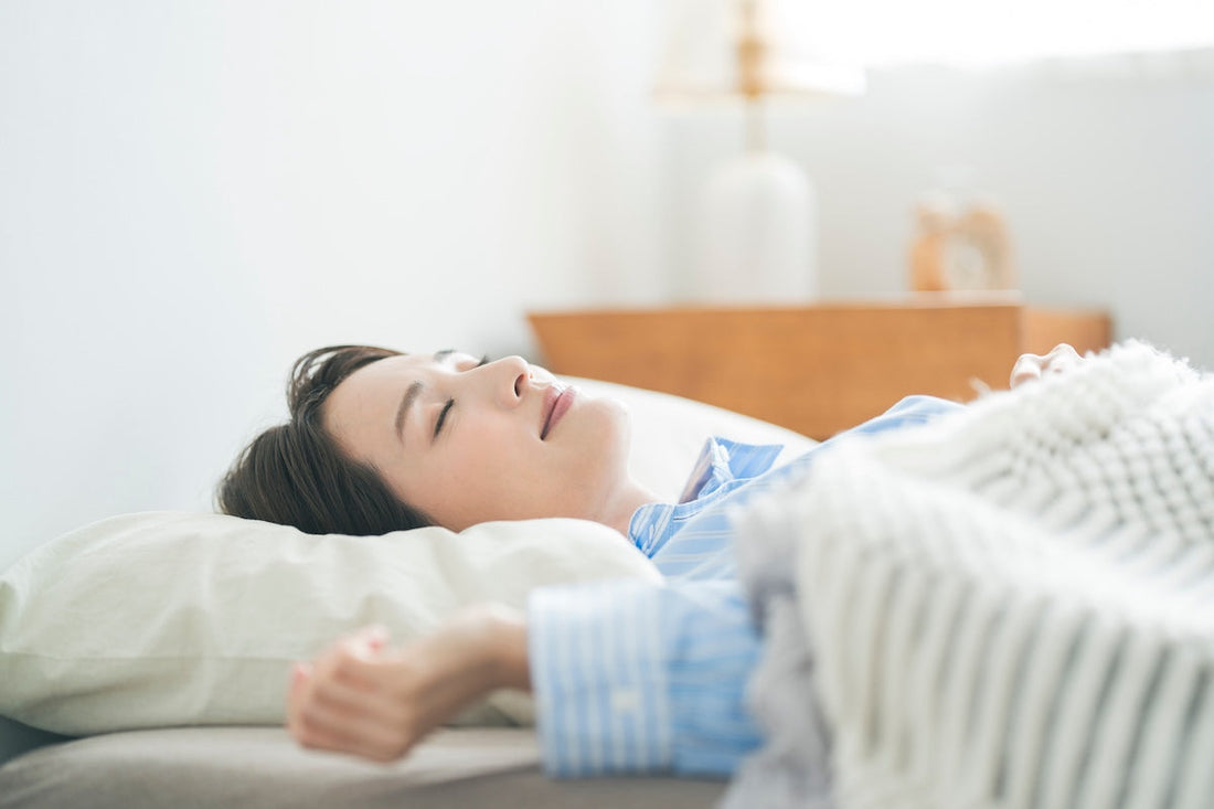 新生活の寝室づくり完全ガイド｜風水・枕の向き・睡眠環境を整えてぐっすり眠る方法