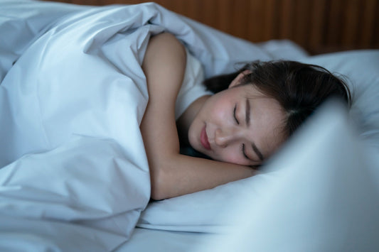 夏の睡眠改善には「白湯」がオススメ！快眠のための正しい取り入れ方を詳しく解説